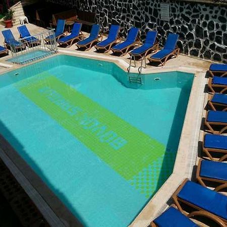 Ozlem 1 Apartments İcmeler Bagian luar foto