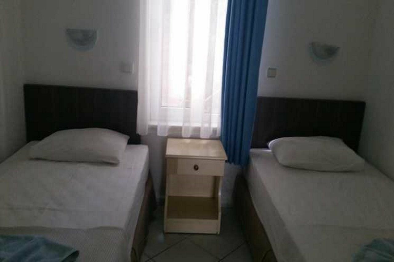 Ozlem 1 Apartments İcmeler Bagian luar foto